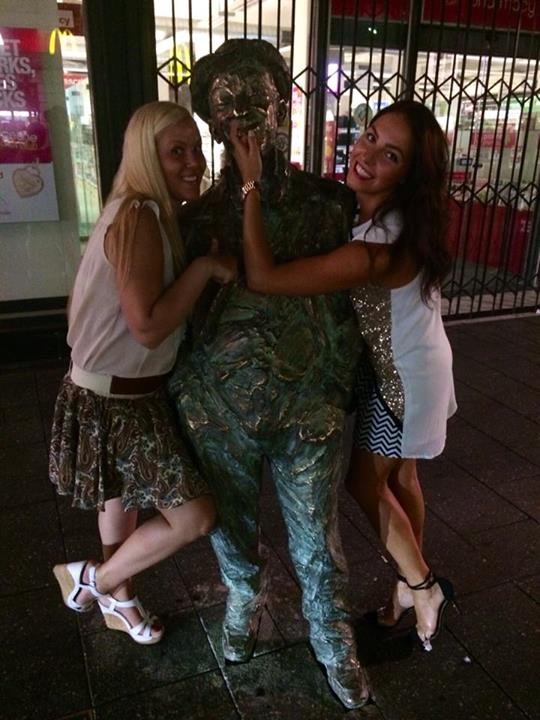 935141_10201378904573128_1577193915_n